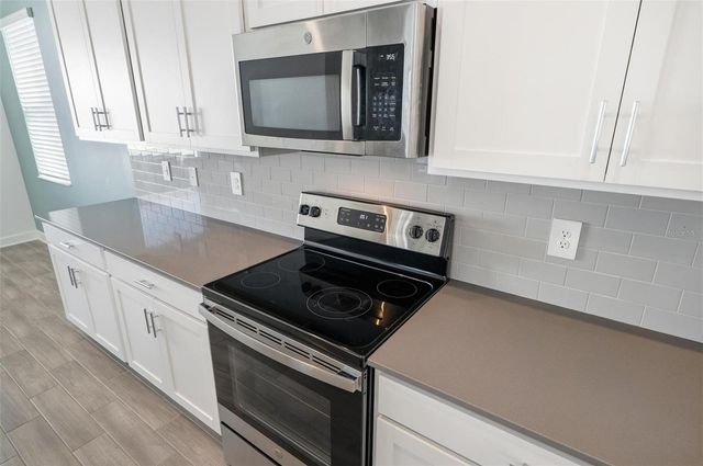 1923 PERCH HAMMOCK LOOP, Groveland, FL 34736