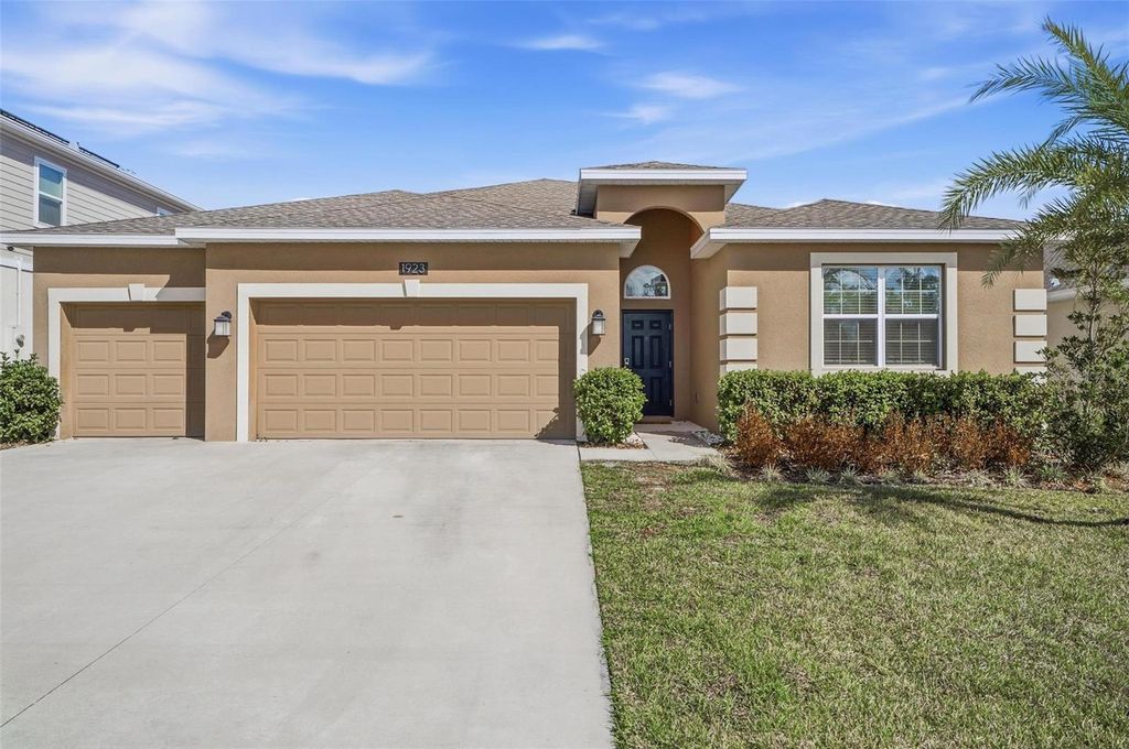 1923 PERCH HAMMOCK LOOP, Groveland, FL 34736