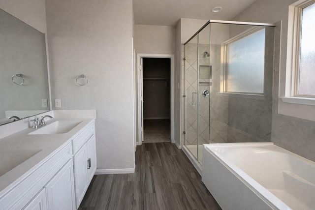 31122 Gullwing Manor Drive, Tomball, TX 77375