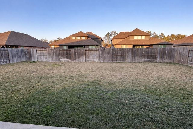 31122 Gullwing Manor Drive, Tomball, TX 77375