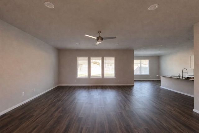 31122 Gullwing Manor Drive, Tomball, TX 77375