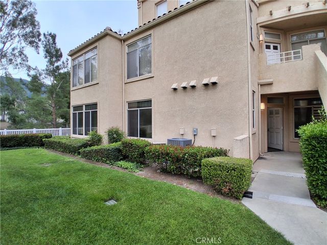 3190 Altura Court 101, Corona, CA 92882