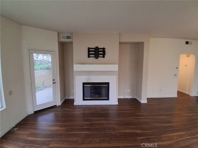 3190 Altura Court 101, Corona, CA 92882