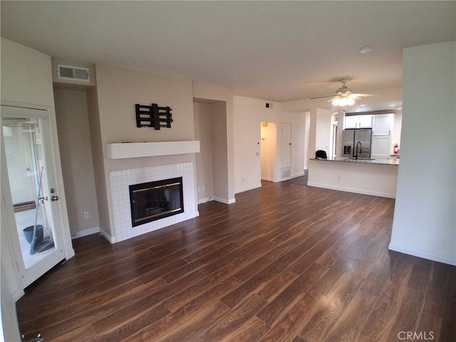 3190 Altura Court 101, Corona, CA 92882