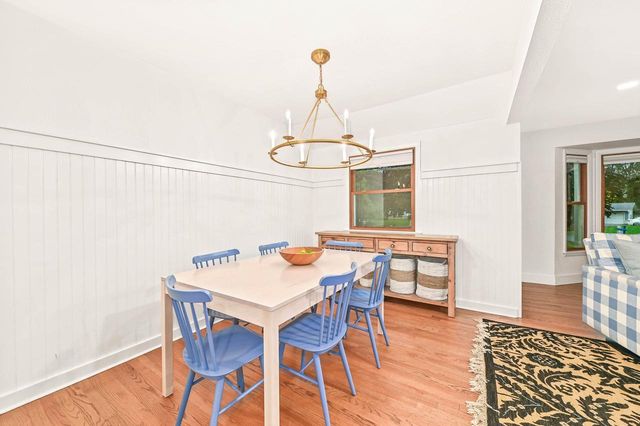 3200 Jerri COURT, Brookfield, WI 53045