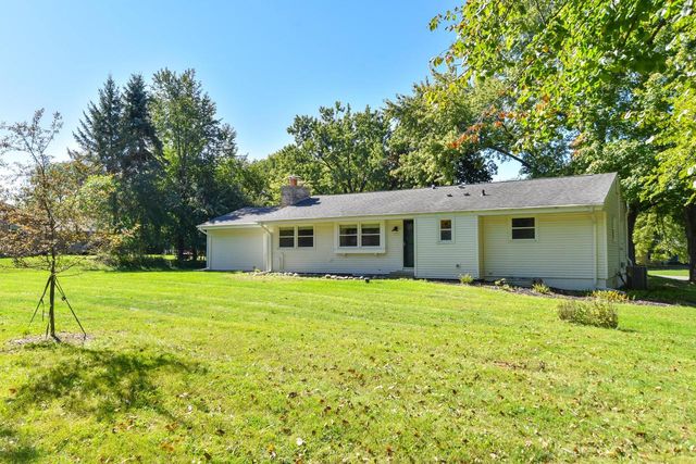 3200 Jerri COURT, Brookfield, WI 53045