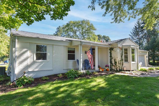 3200 Jerri COURT, Brookfield, WI 53045