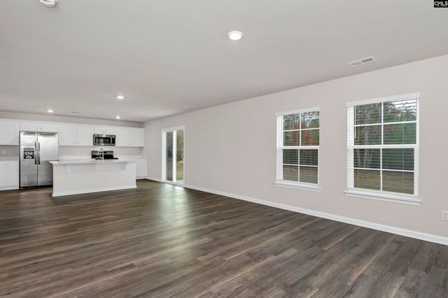 82 Harmon Road, Hopkins, SC 29061