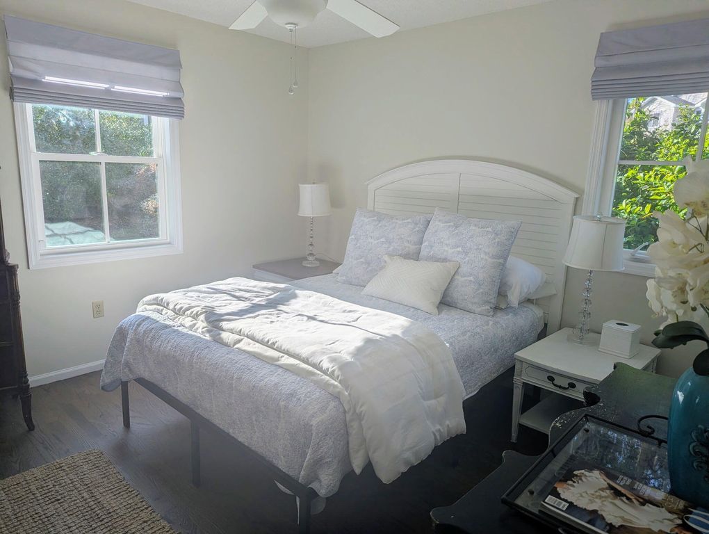 Image 30 of property listing at 2100 Pigeon Point Road, Beaufort, SC 29902