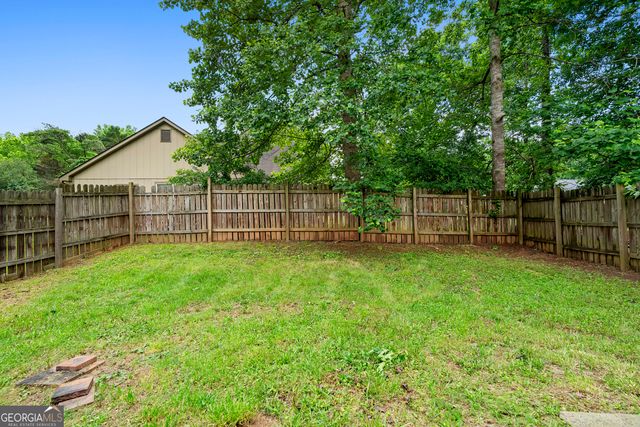 6231 Autumn View Court NW, Acworth, GA 30101