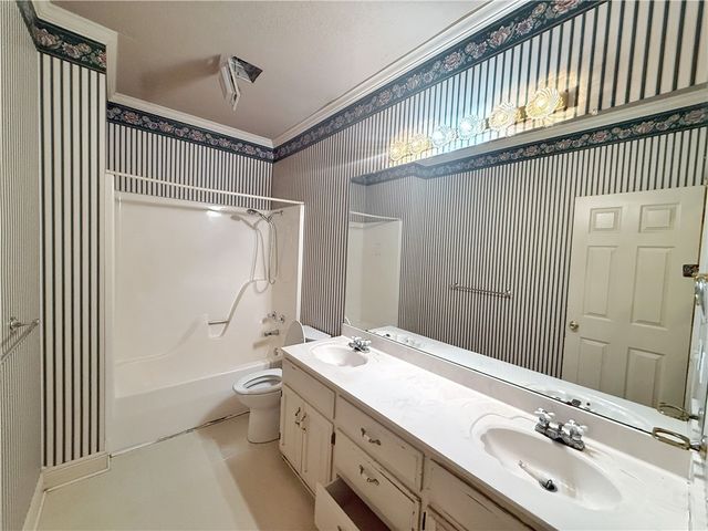 167 Gendreau Lane, Russellville, AR 72802