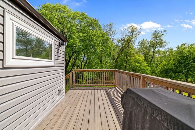 3643 Longview Dr, West Homestead, PA 15120