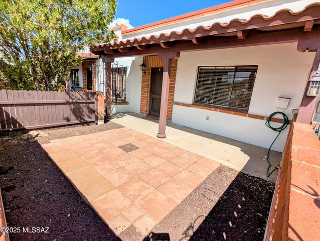 515 S La Canada Dr Unit C, Green Valley, AZ 85614