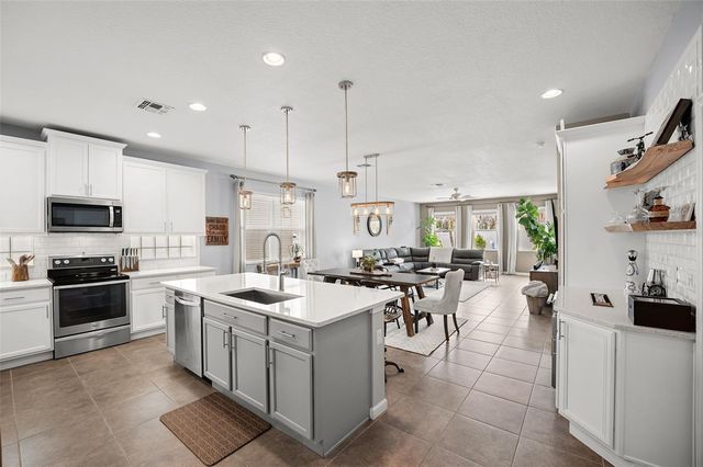 3203 DARK SKY DRIVE, St Cloud, FL 34773