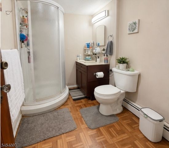 22 Quinn St, Paterson City, NJ 07501