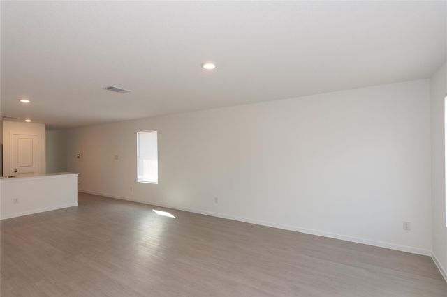 149 Starpacker LN, Jarrell, TX 76537
