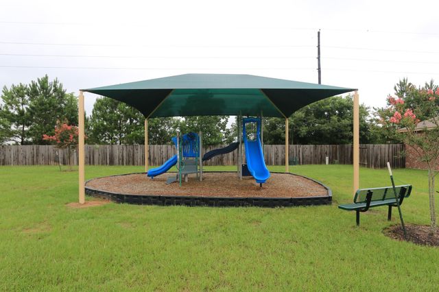 8810 Alicia Drive, Tomball, TX 77375