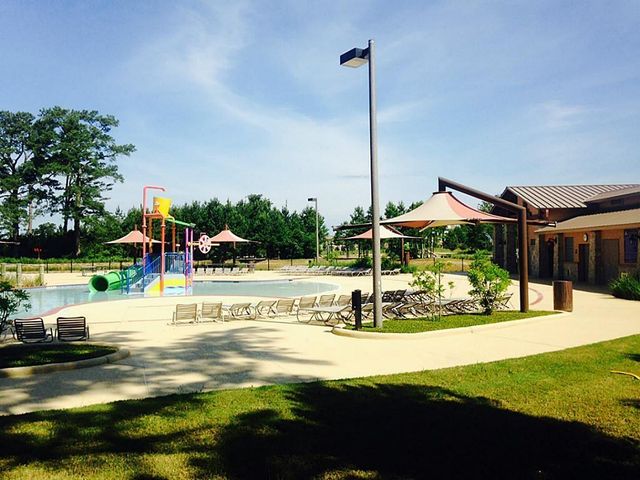 8810 Alicia Drive, Tomball, TX 77375