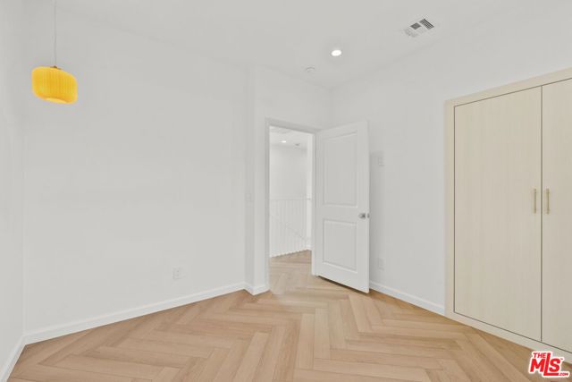 847 Huntley Drive, West Hollywood, CA 90069