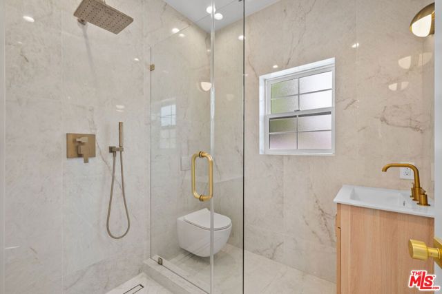 847 Huntley Drive, West Hollywood, CA 90069