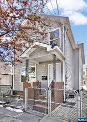 212 N 1st Street, Paterson, NJ 07522