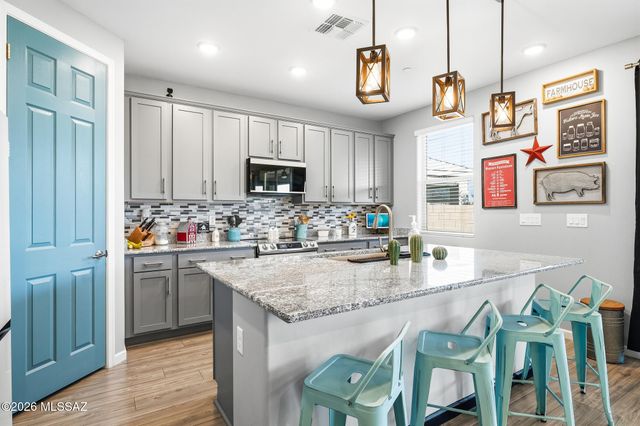 10709 W Whitehall Drive, Marana, AZ 85653