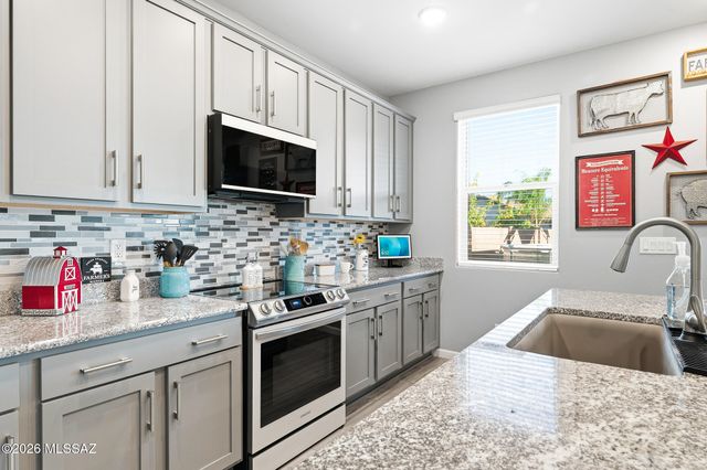 10709 W Whitehall Drive, Marana, AZ 85653