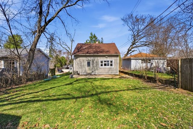 7603 Deep Spring Road, Wonder Lake, IL 60097