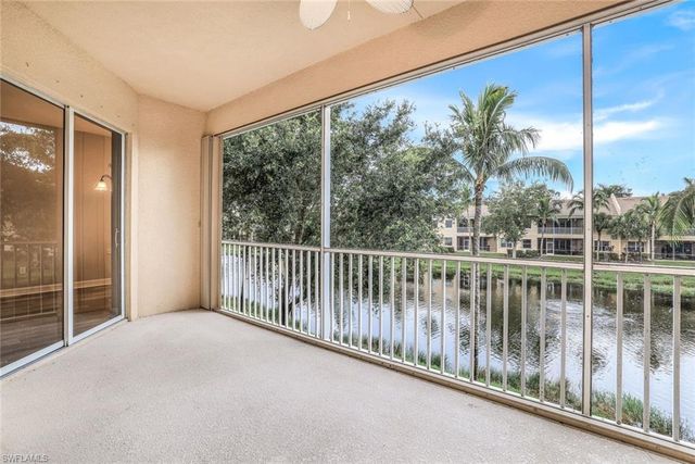 6031 Jonathans Bay CIR # 302, Fort Myers, FL 33908
