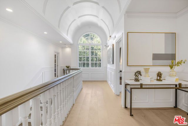 14619 Valley Vista Boulevard, Sherman Oaks, CA 91403