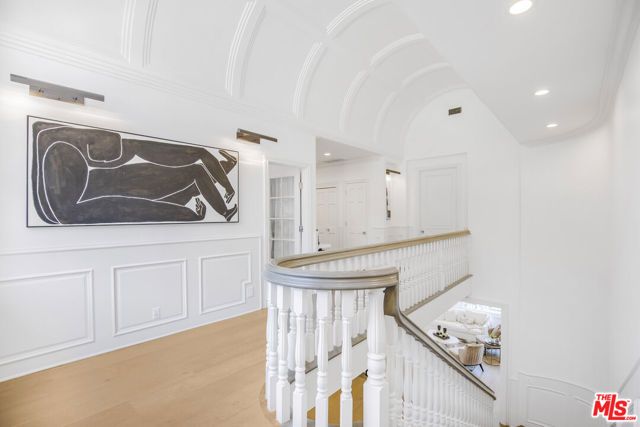 14619 Valley Vista Boulevard, Sherman Oaks, CA 91403