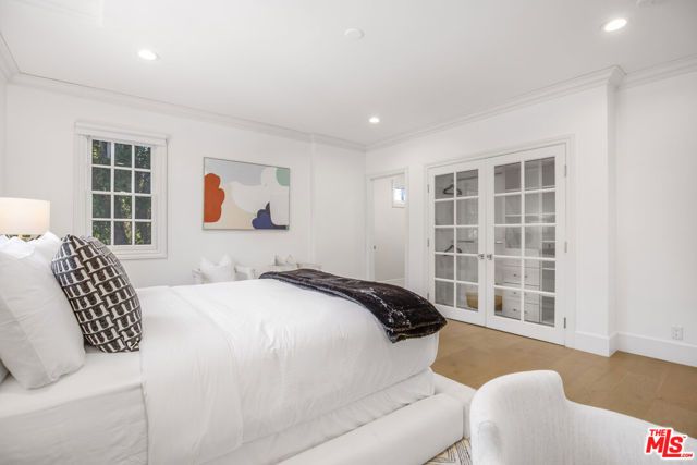 14619 Valley Vista Boulevard, Sherman Oaks, CA 91403