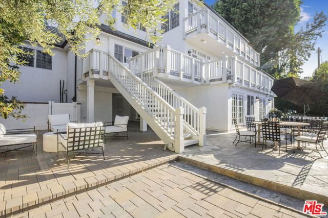 14619 Valley Vista Boulevard, Sherman Oaks, CA 91403