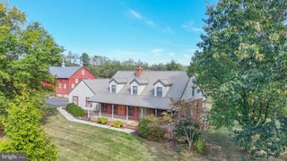 11625 WALNUT POINT RD, Hagerstown, MD 21740
