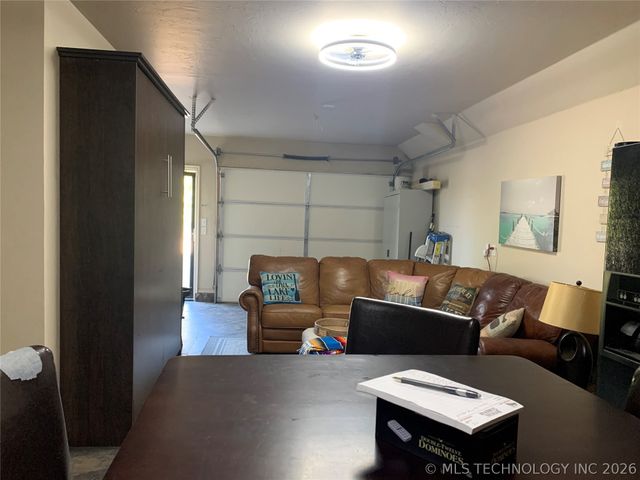 330 N Lakeshore Drive 330, Eufaula, OK 74432