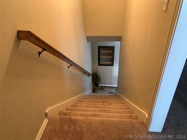 330 N Lakeshore Drive 330, Eufaula, OK 74432