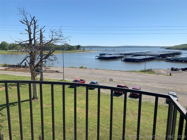 330 N Lakeshore Drive 330, Eufaula, OK 74432