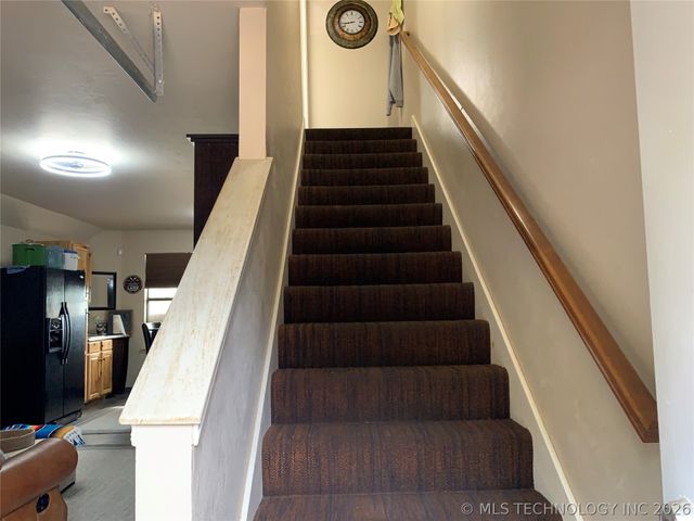 330 N Lakeshore Drive 330, Eufaula, OK 74432