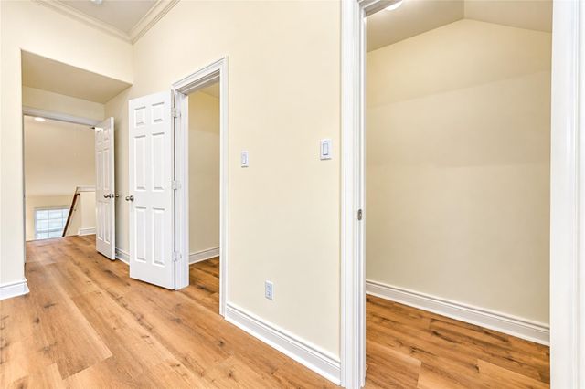 1610 Colorado St, Houston, TX 77007