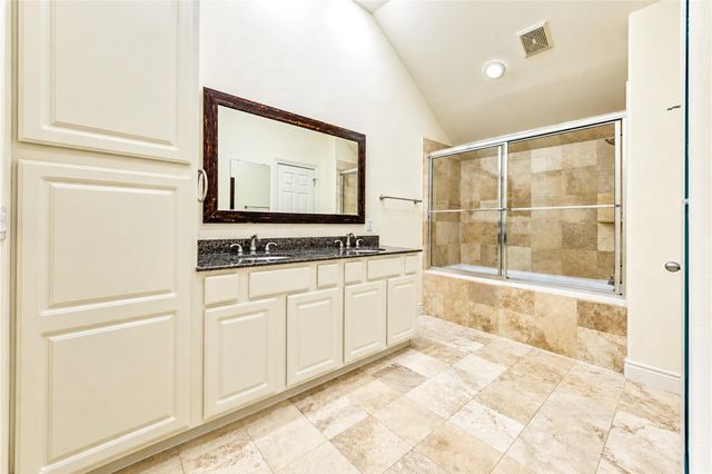 1610 Colorado St, Houston, TX 77007