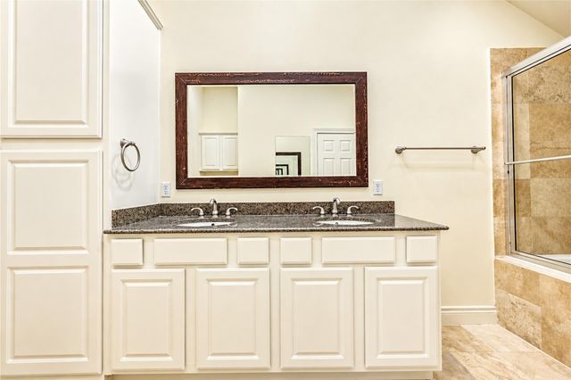 1610 Colorado St, Houston, TX 77007