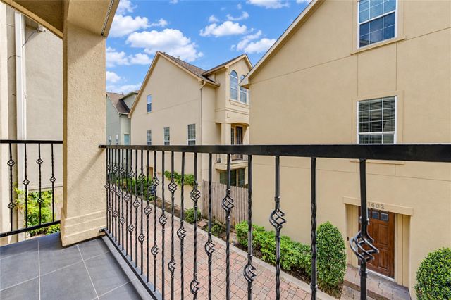 1610 Colorado St, Houston, TX 77007
