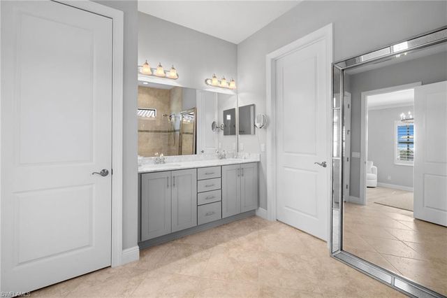 4719 Abaca CIR, Naples, FL 34119
