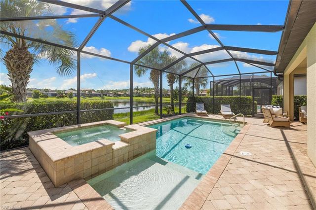 4719 Abaca CIR, Naples, FL 34119