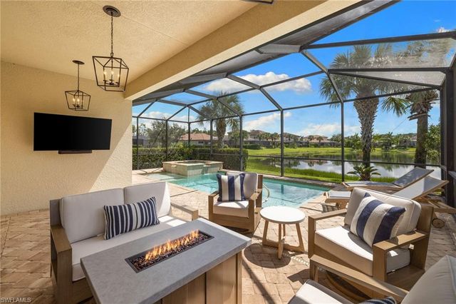 4719 Abaca CIR, Naples, FL 34119