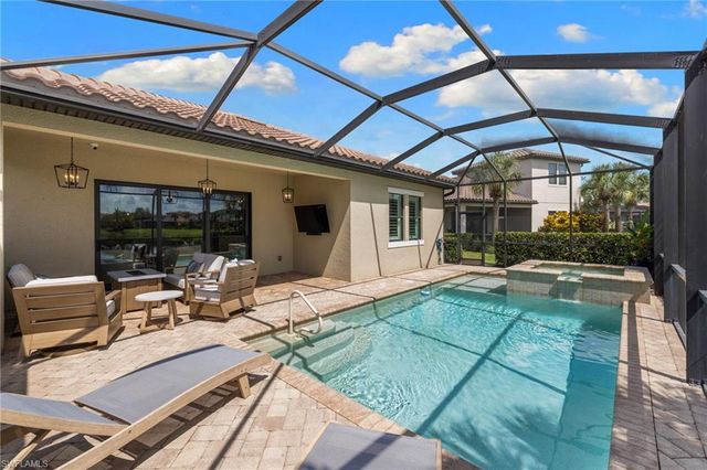 4719 Abaca CIR, Naples, FL 34119