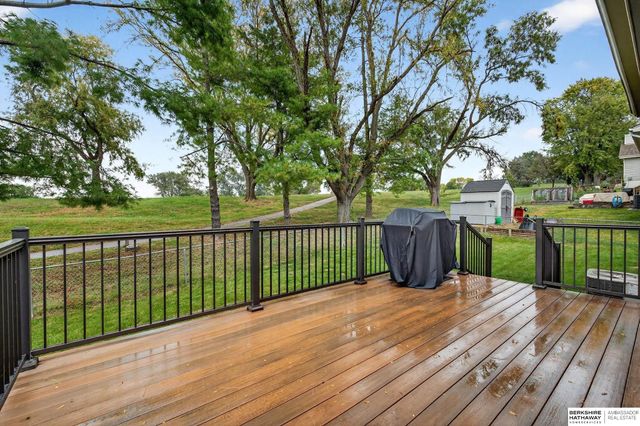 2305 N 127th Circle, Omaha, NE 68164