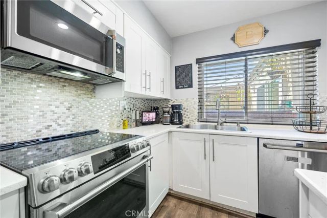 18126 Sand Dunes Court, Fountain Valley, CA 92708