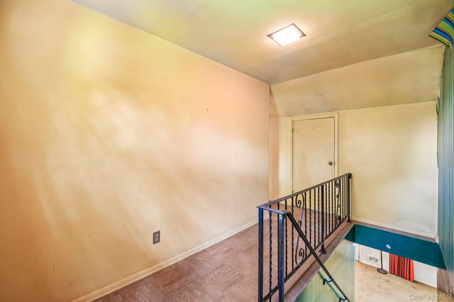 35 Old Middletown Road, New City, NY 10956