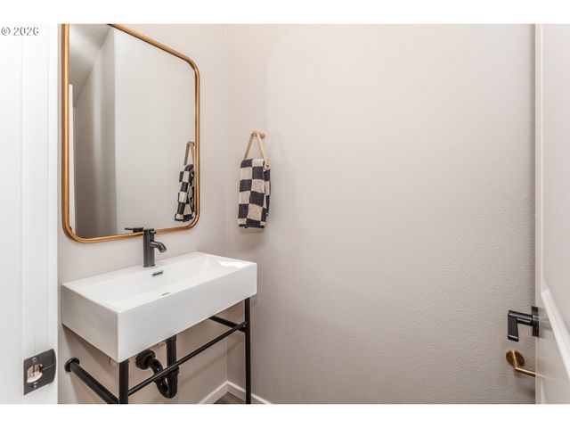 14611 Sw 78TH Ave, Tigard, OR 97224